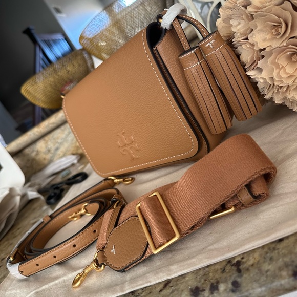 New Tory Burch Thea web flap crossbody tan - Picture 8 of 10